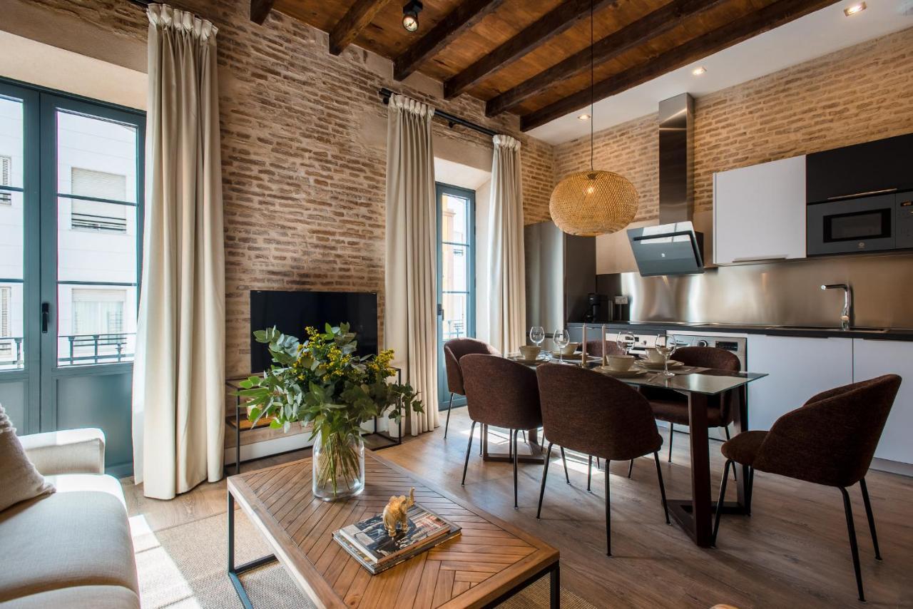 La Silleria De Triana By Magno Apartments Sevilla Dış mekan fotoğraf