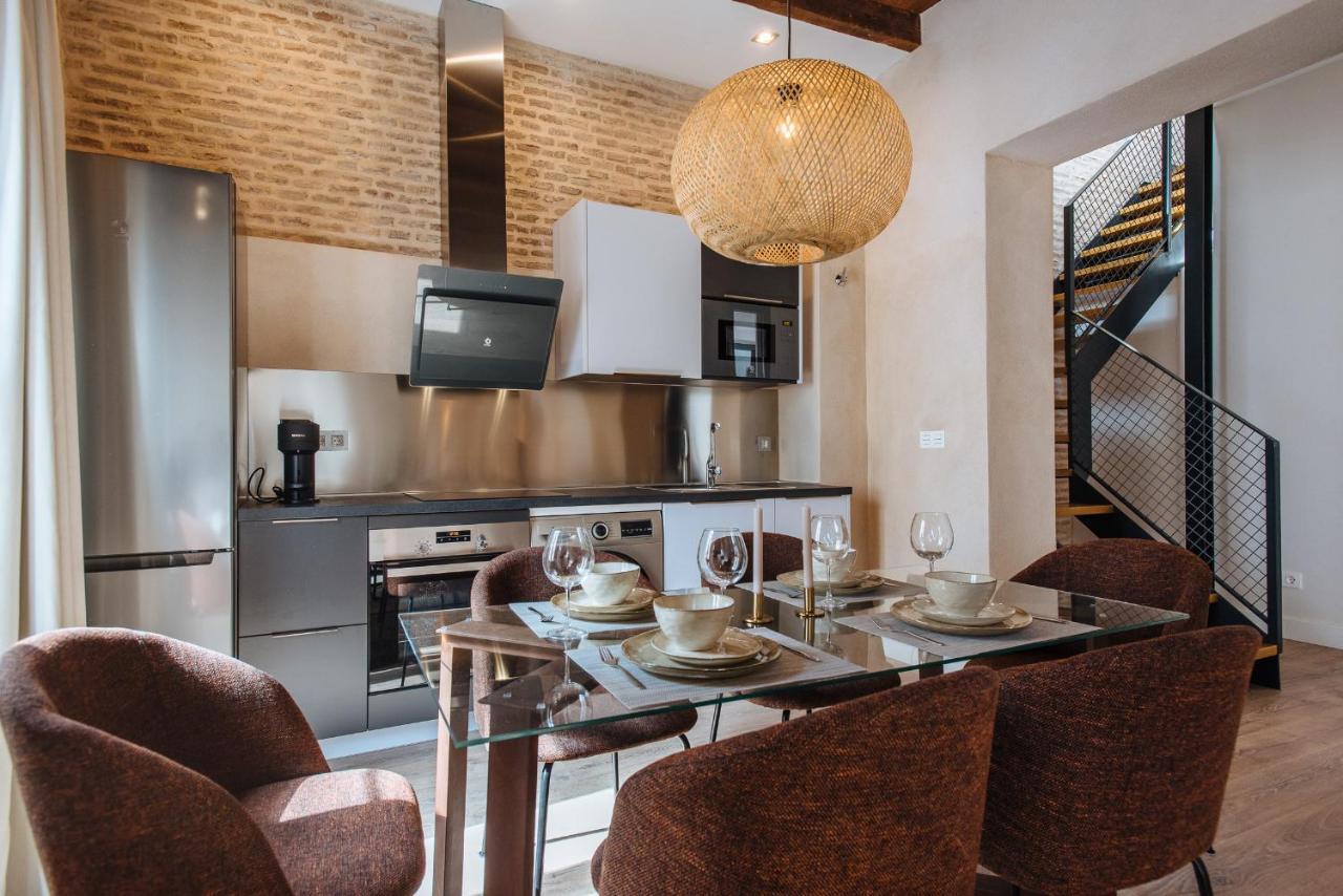 La Silleria De Triana By Magno Apartments Sevilla Dış mekan fotoğraf